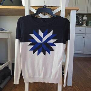 Talbots Black, Cream & Blue Star Motif Crewneck Sweater